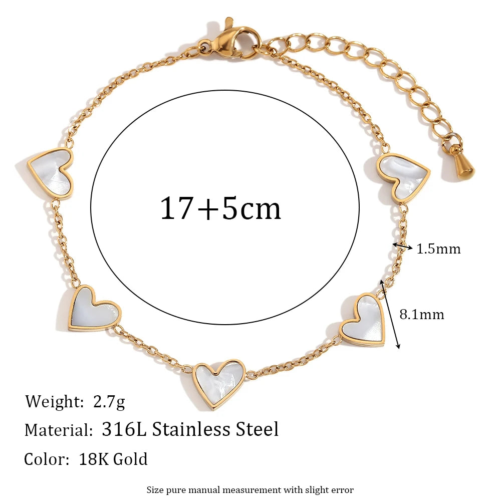 Pulsera cinco corazones