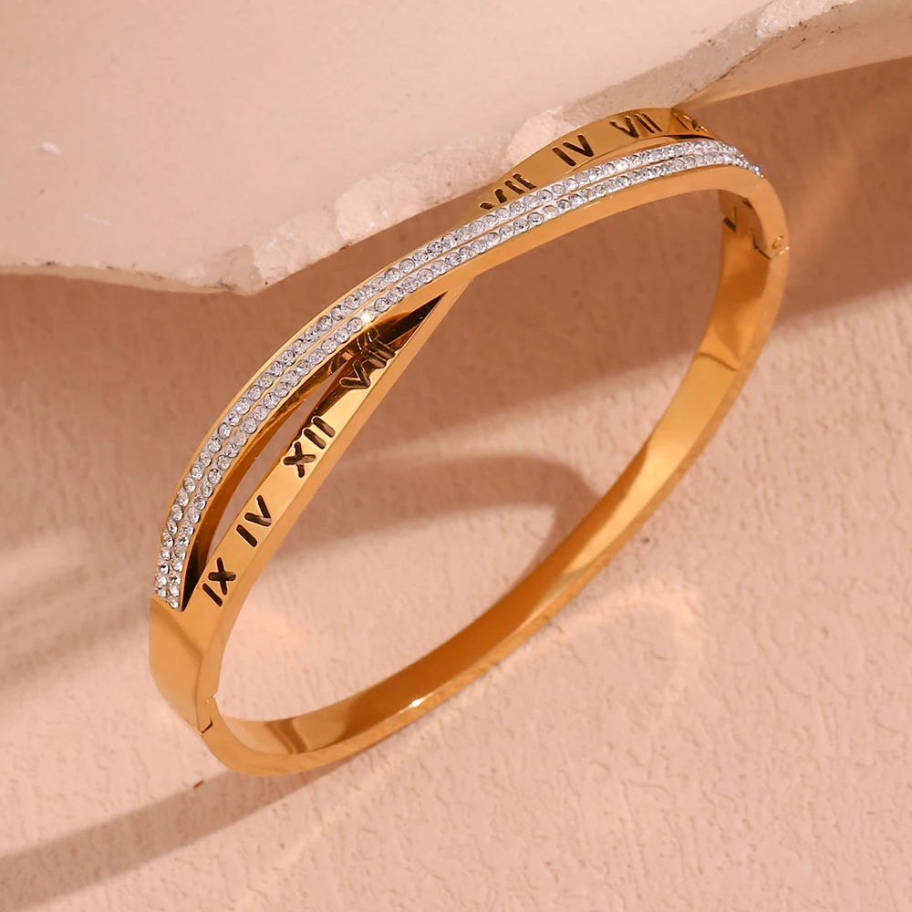 Brazalete romano cruzado en oro 18k
