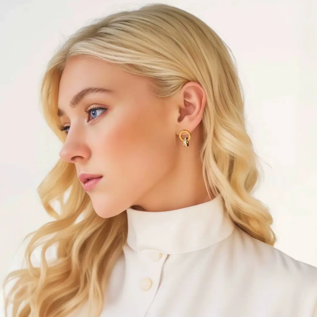 Conjunto de pendientes y collar de cristal con números romanos