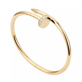 Pulsera Brazalete Clavo oro 18k con zicornia