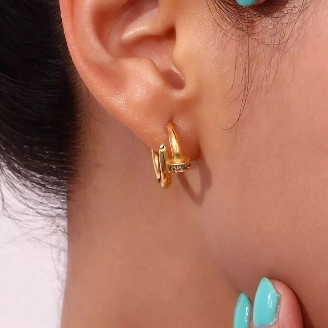 Pendientes de Clavo en oro 18k para mujer