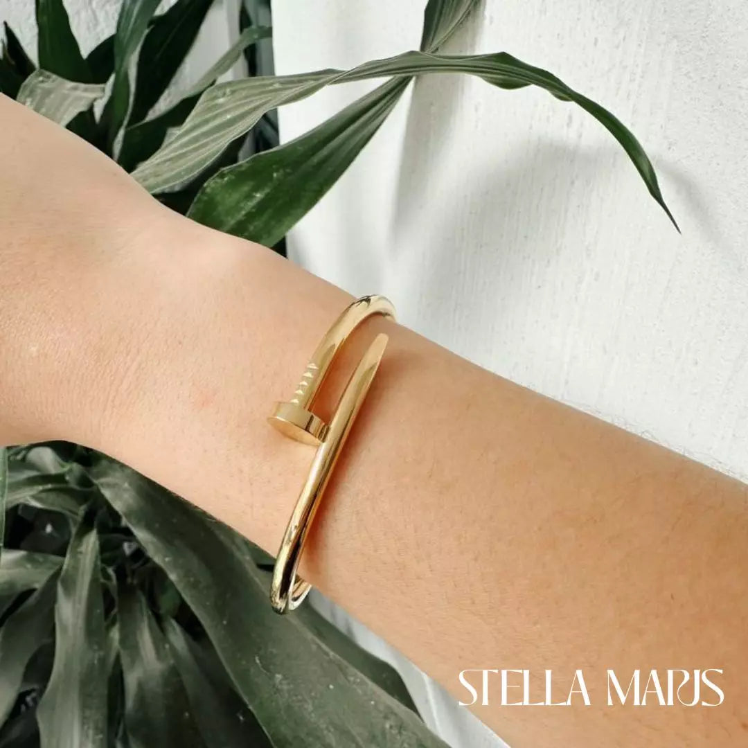 Pulsera Brazalete Clavo oro 18k