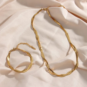 Conjunto Choker y Pulsera de Cadena Trenzada
