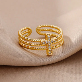 Anillo de cruz con cristales