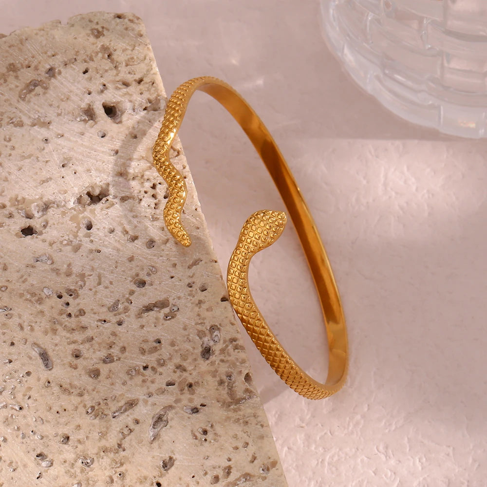 Brazalete de serpiente ajustable